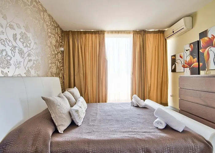 아파트 Magnificent Seafront 2-bedroom Penthouse