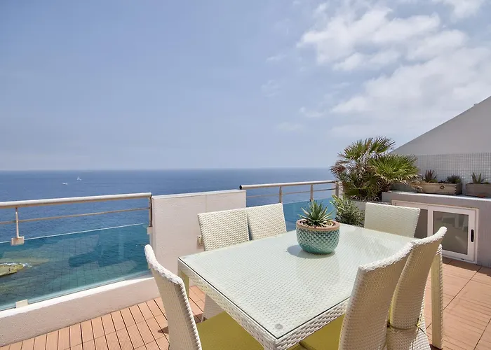 아파트 Magnificent Seafront 2-bedroom Penthouse 슬리에마